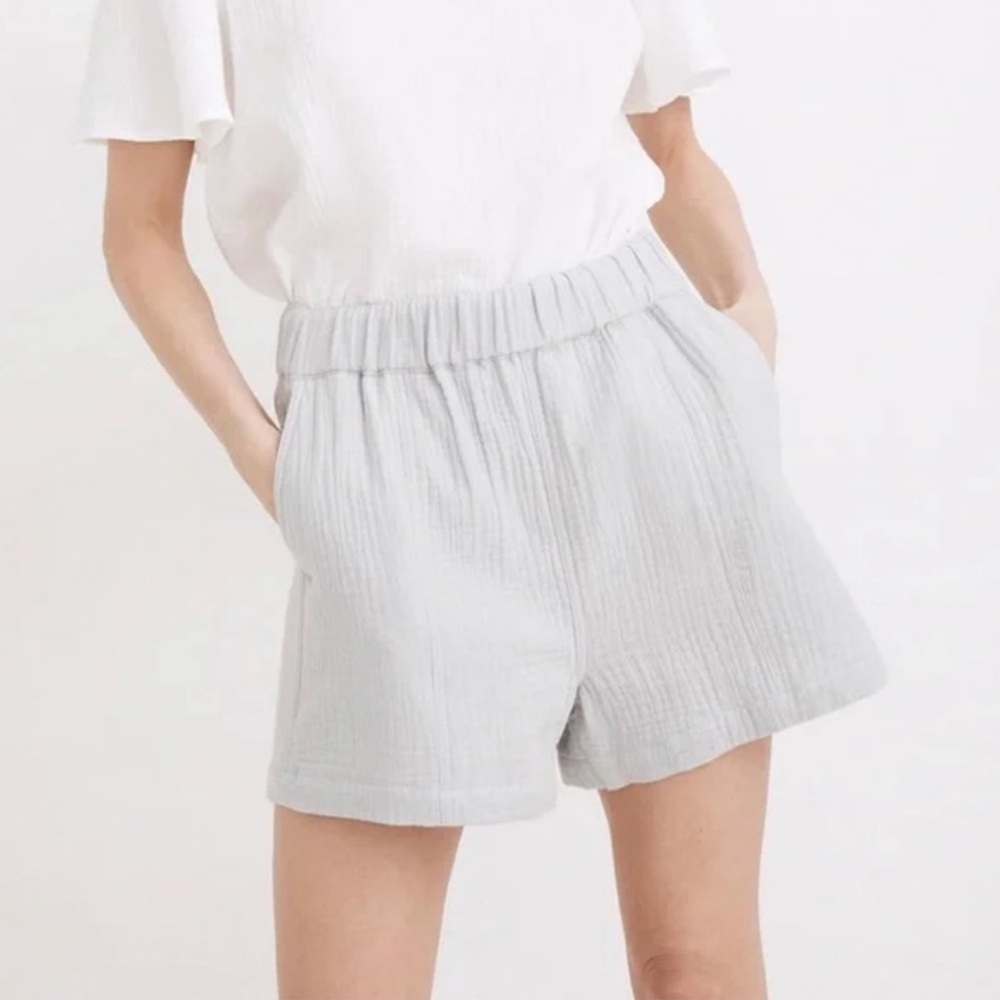 Madewell Easy Pull-On Shorts in Lightspun